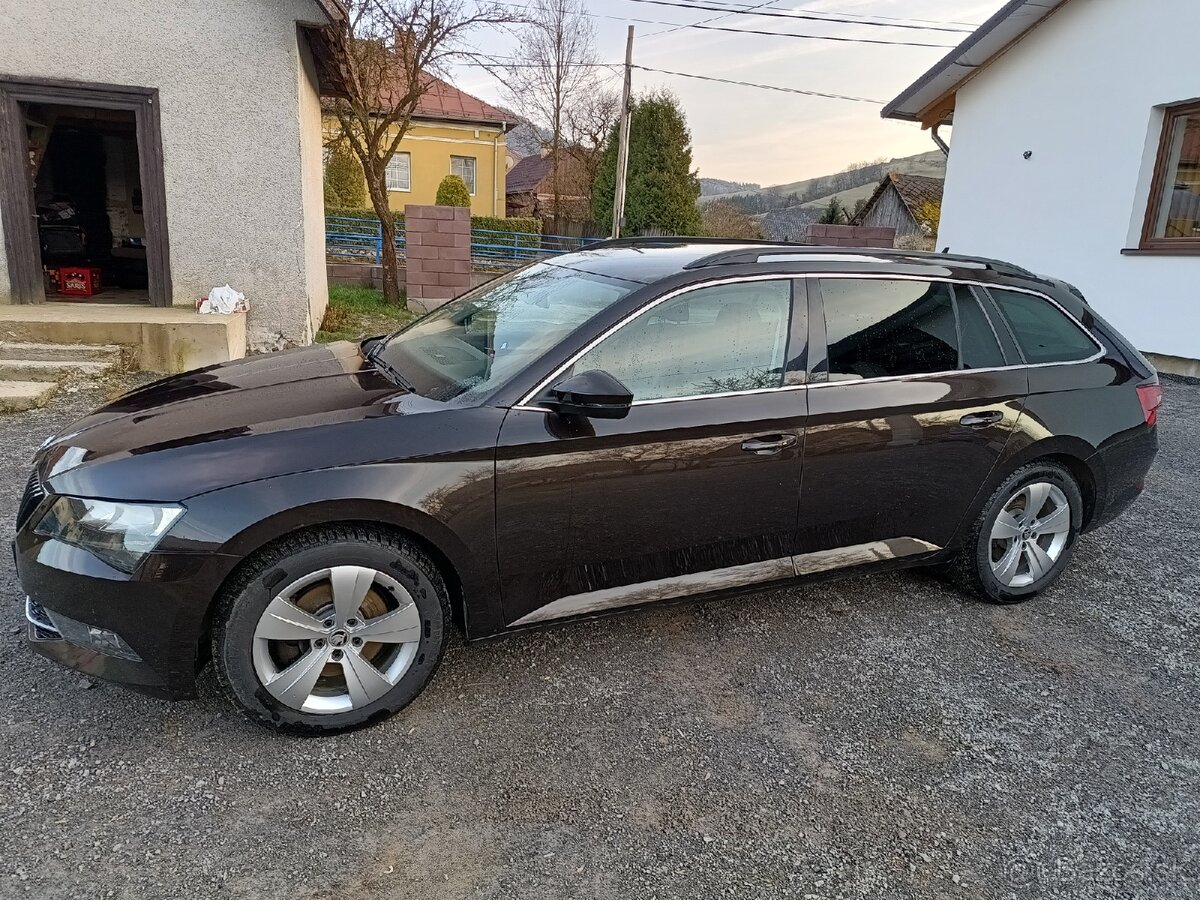 Škoda Superb 3 kombi - 7