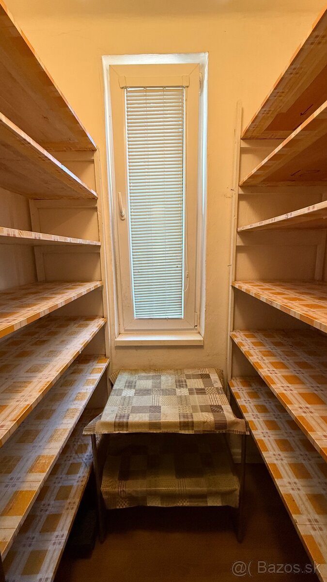 Ponúkam Vám na predaj 3 izbový byt vo výbornej lokalite. - 7