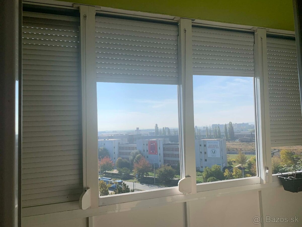 Rezervovany zrekonštruovaný 2 izb. byt, 2x LOGGIA Trieda SNP - 7