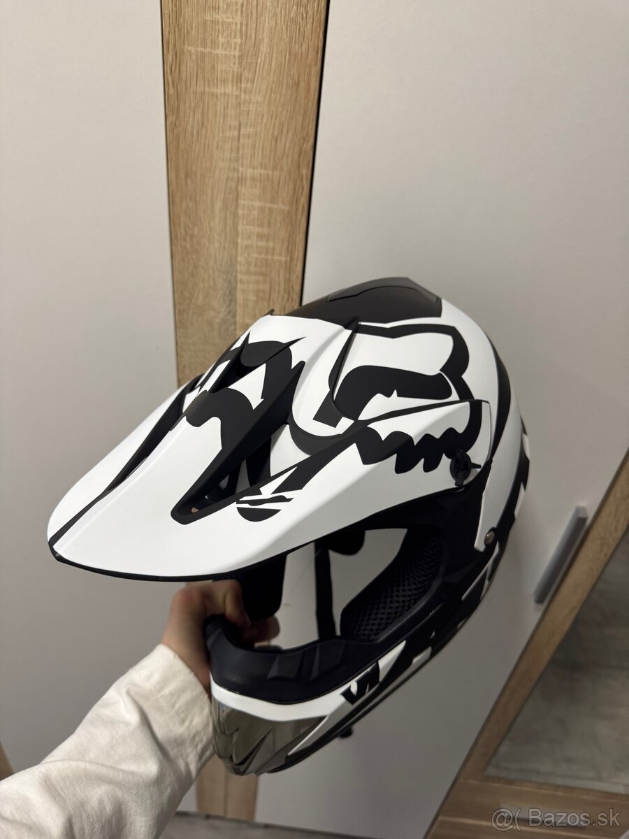 Fox motorkárska prilba - 7