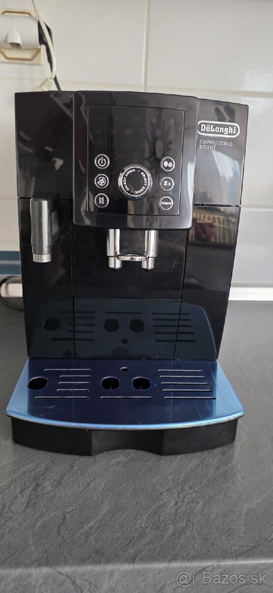 Kavovar Delongi Smart - 7