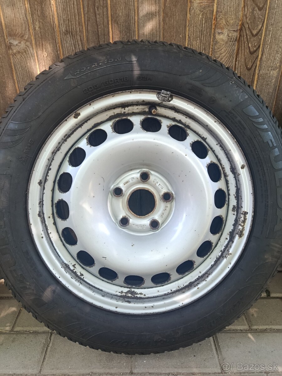 Predám zimné komplety R16 5x112 - 7