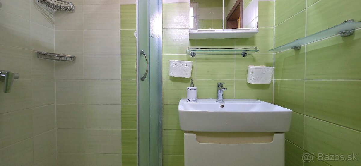 PNORF – zrekonštruovaný 3i RD, pozemkom 2630 m², R1, Šoporňa - 7