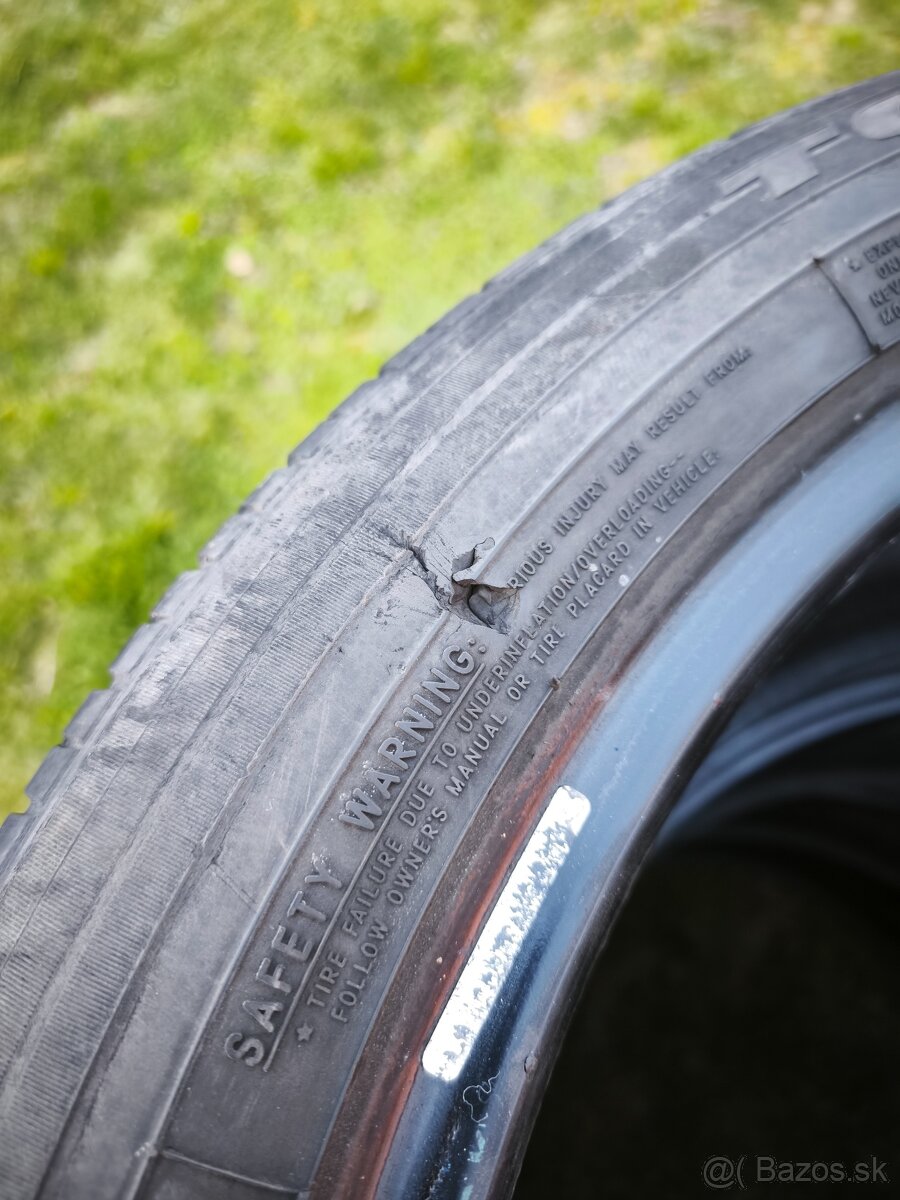 Toyo proxes 215/50 R18 - 7