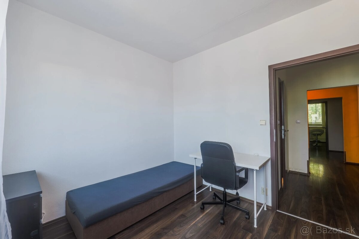 Nepriechodna izba v 3izb byte - 7