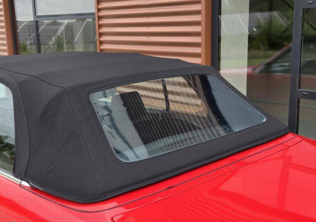 BMW 3-série Cabrio 320i (E30) z roku 1990 - 7