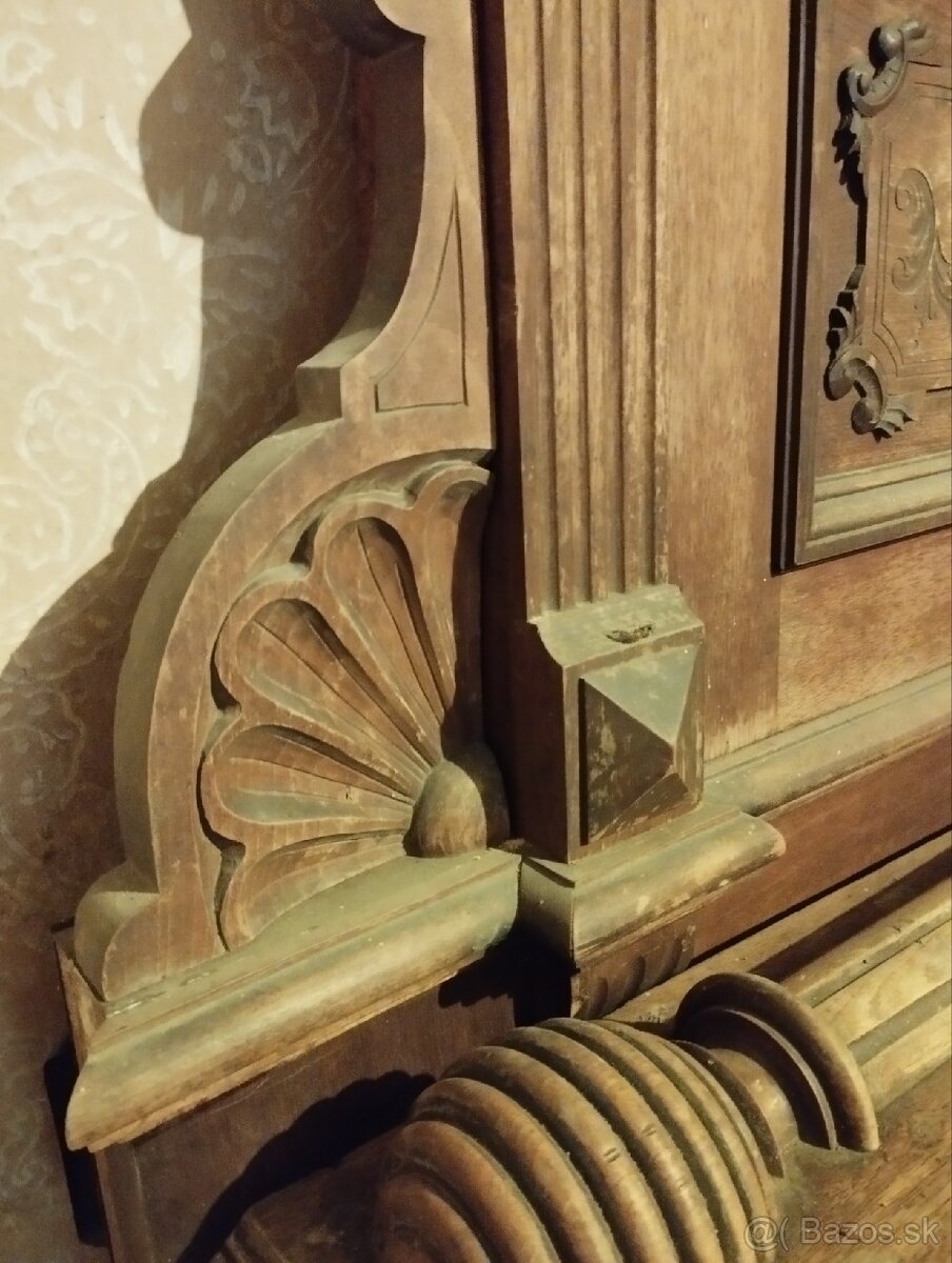 Predám starožitný nábytok - 7