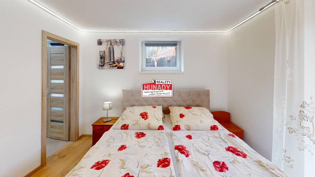 PREDANÉ (120 m²) 2 BYTOVÉ JEDNOTKY (BJ č. 2 - 84 m2) - 7