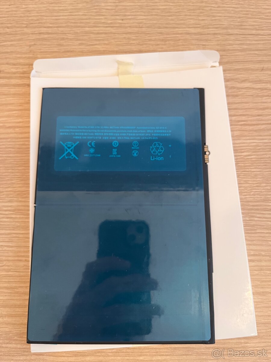 Predám nefunkčný IPad 9 generácie - 7