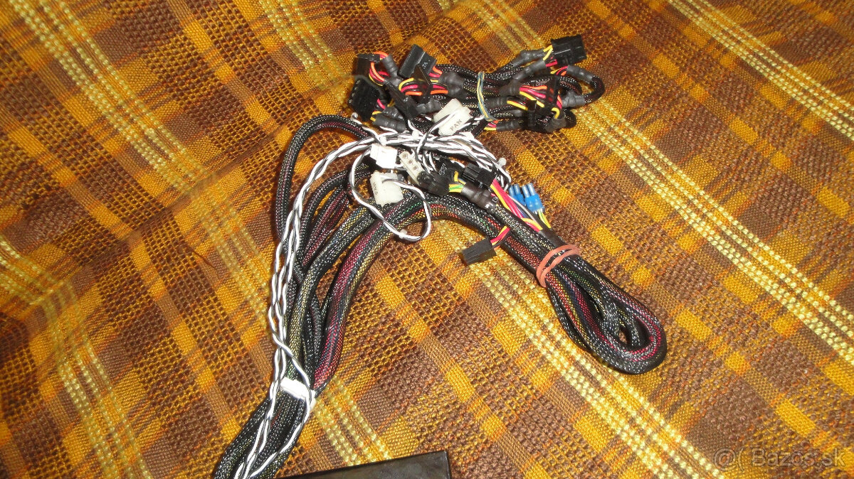 Predám tieto dva zdroje 550W v Bratislave a okolí - 7