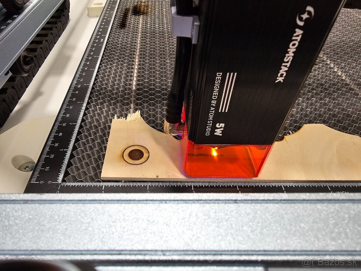 Laserova gravirka - Atomstack A5 V2 + vostina + air assist - 7