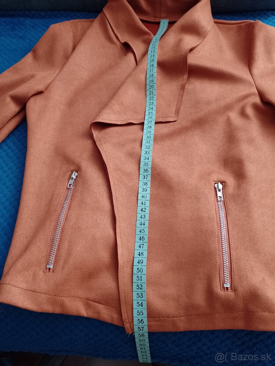 Dámske sačká a bundička v.S - 7