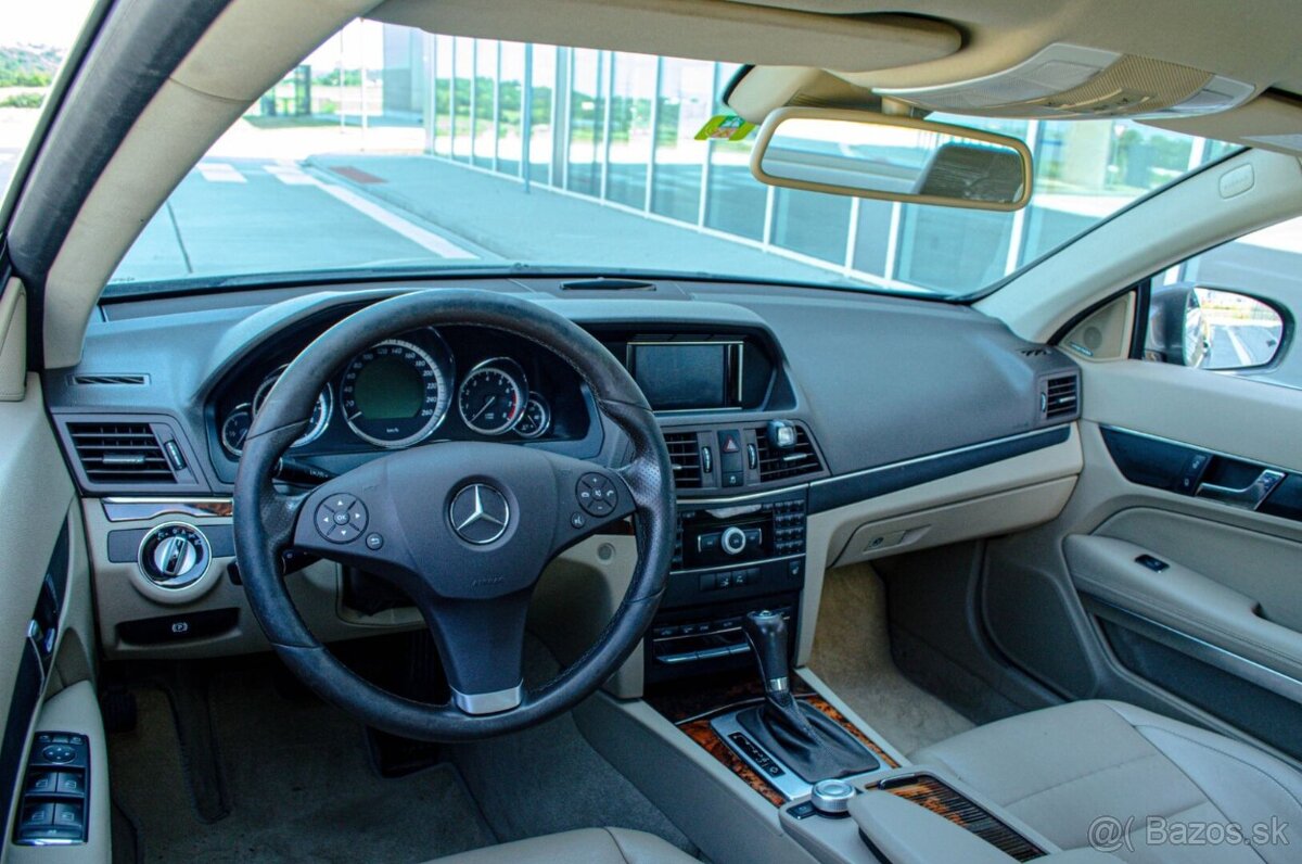 Mercedes-Benz E trieda Kupé 350 CGI Blue - 7