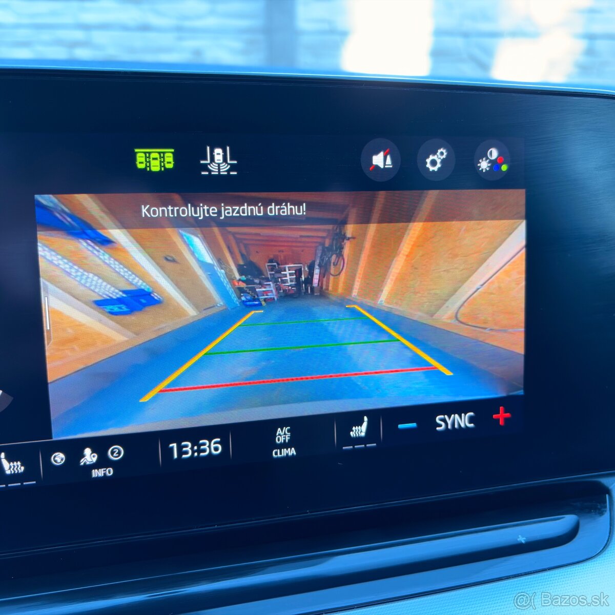 Skoda Octavia Combi IV 2,0TDI DSG 150k LED - 7