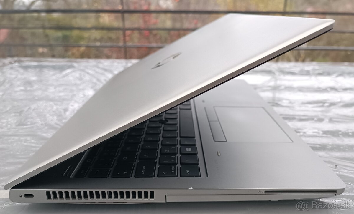 HP ProBook 650 G5 / 12GB RAM / 256GB SSD / i5-8265U / 15,6" - 7
