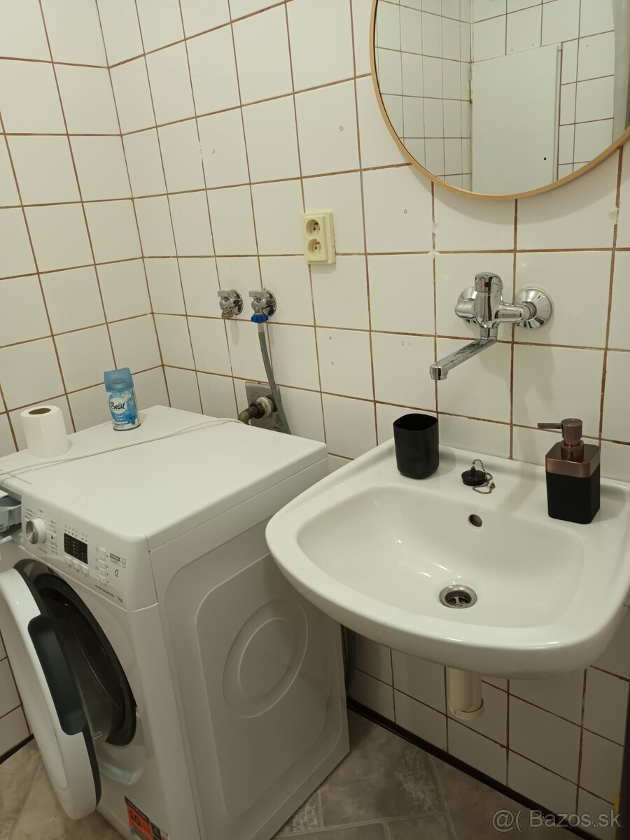 1 izbový byt na prenájom - Nováky - 7