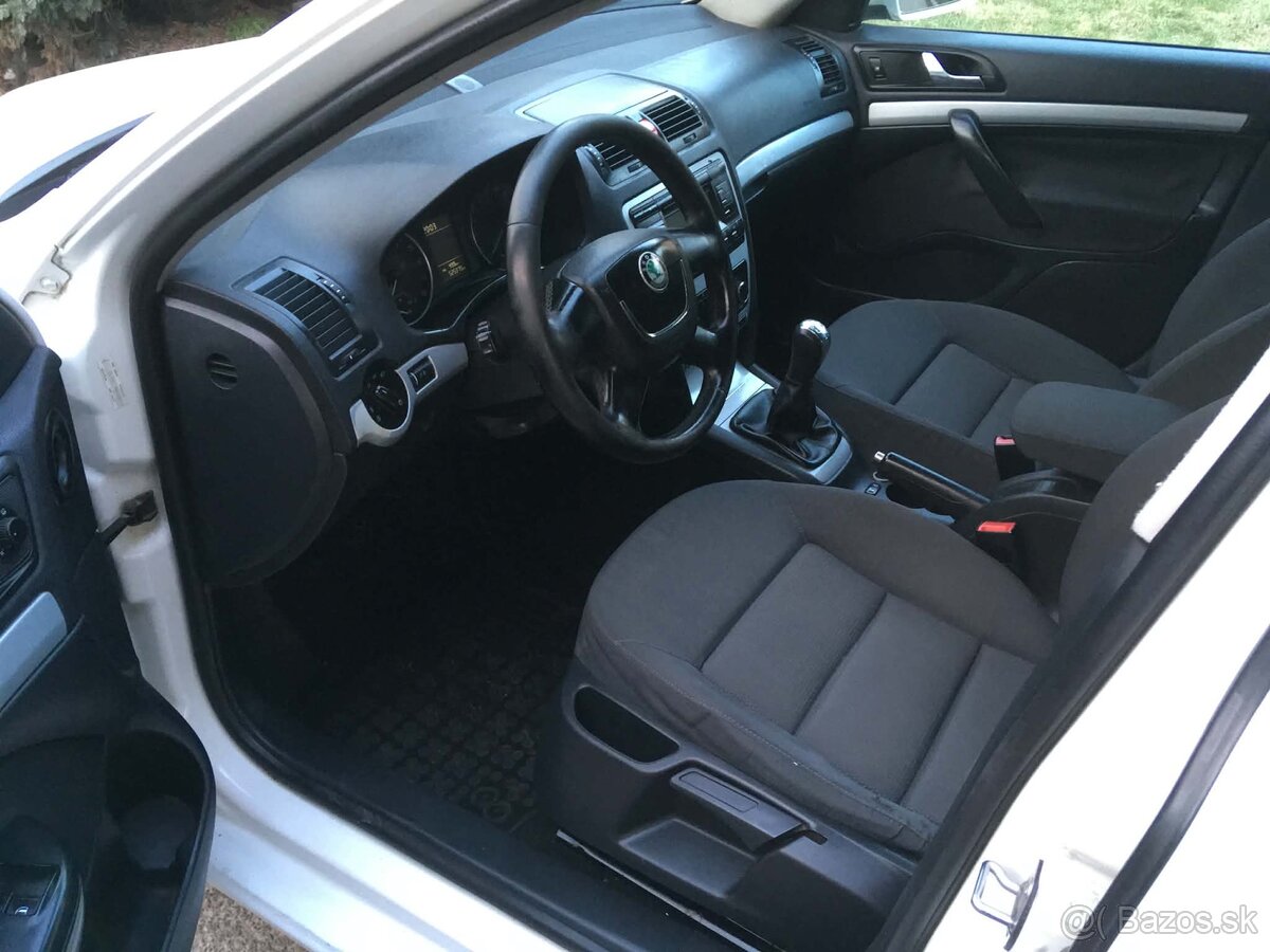 Škoda Octavia 2 Facelift 1.9 TDi 77Kw - 7