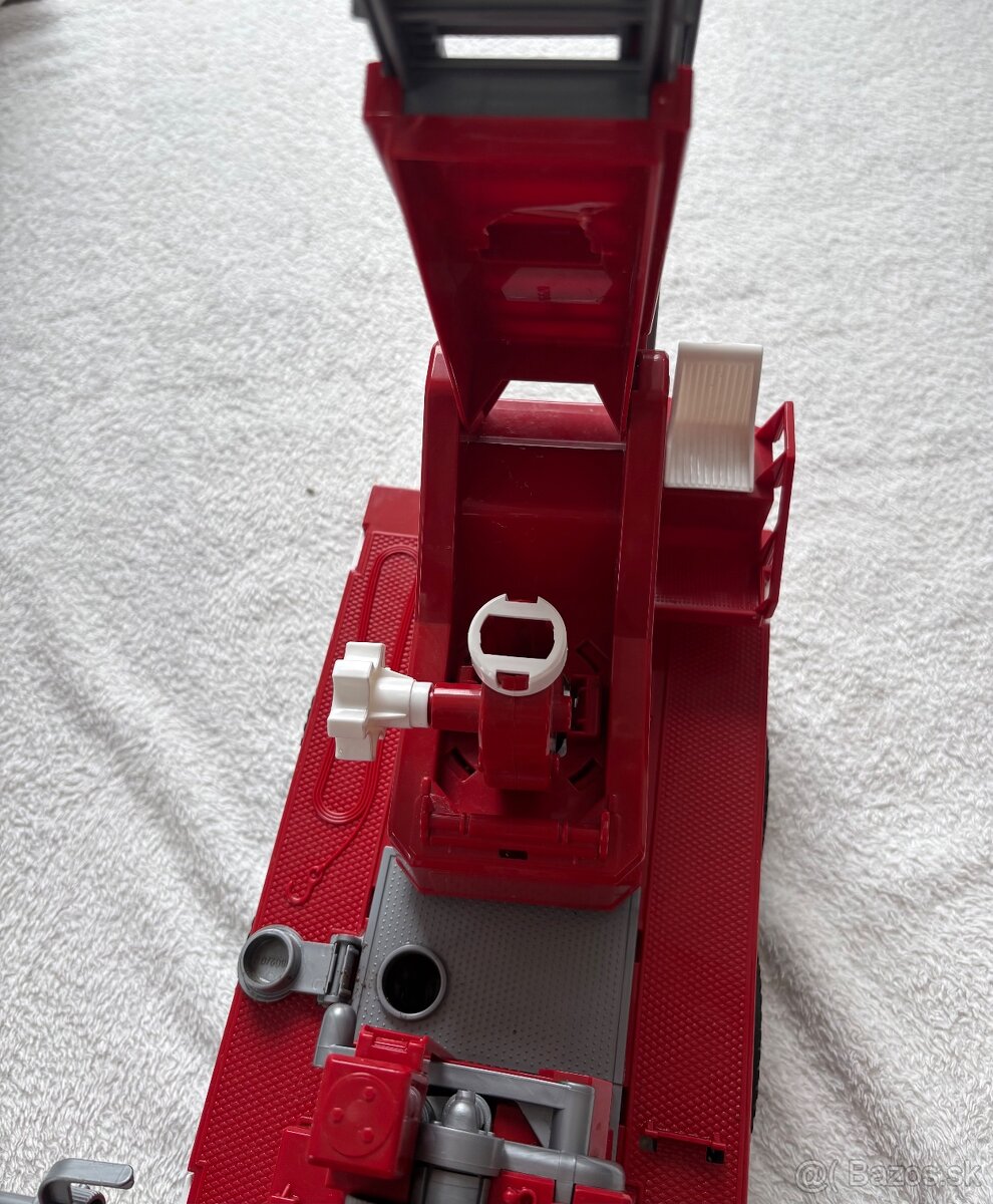 Velke hasicske auto Bruder - 7