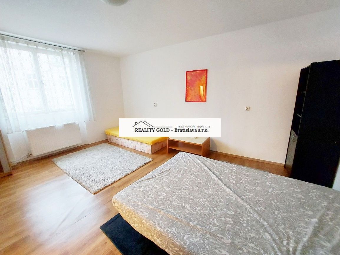 Investičná nehnuteľnosť - Polyfunkčný objekt v Starom Meste, - 7