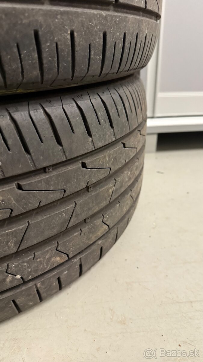 Pneu 225/40/R18 Hankook - 7