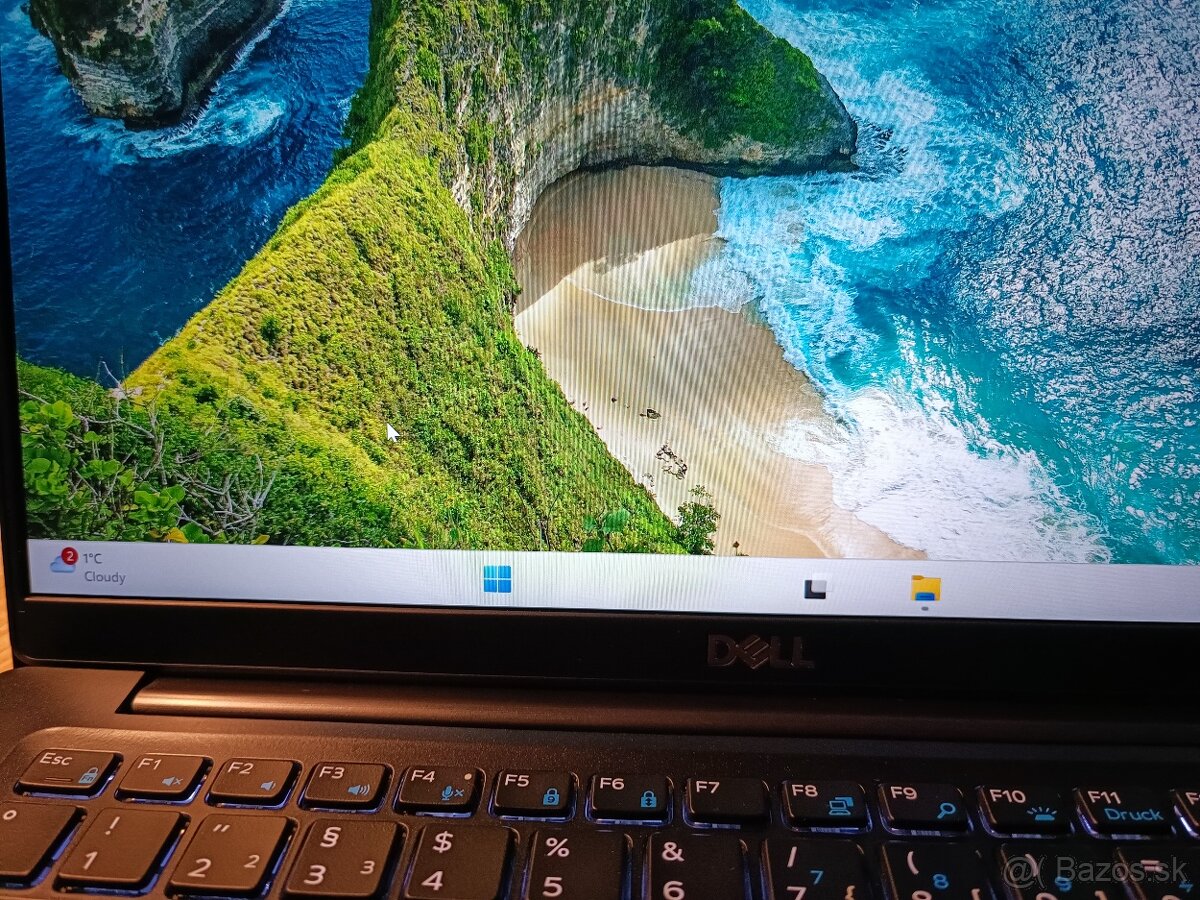 Dell Latitude 7390 | 16GB RAM | Win 11 | USB-C Docking - 7