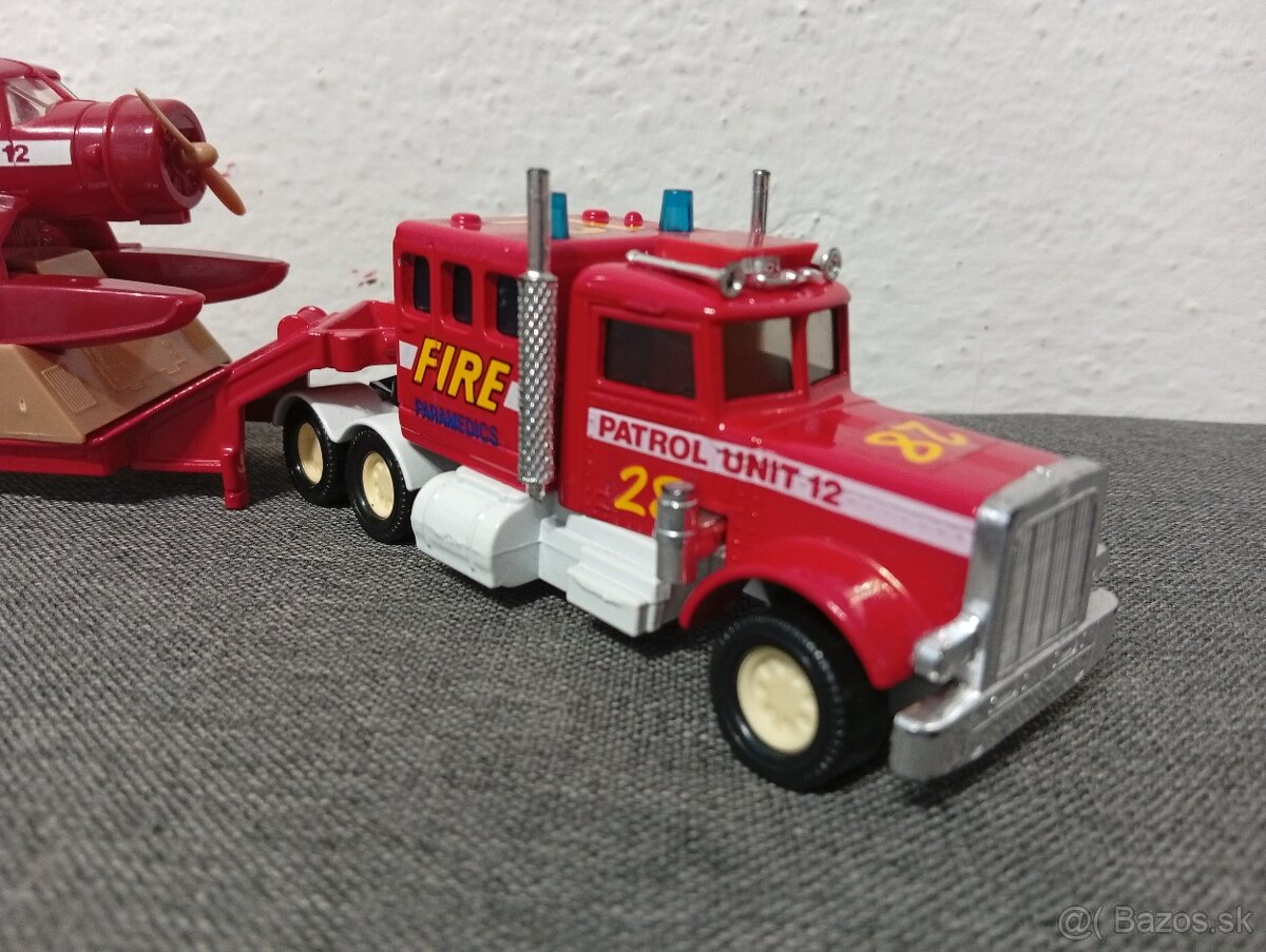 Matchbox Superkings K-134 Peterbilt Fire Plane Trans - 7