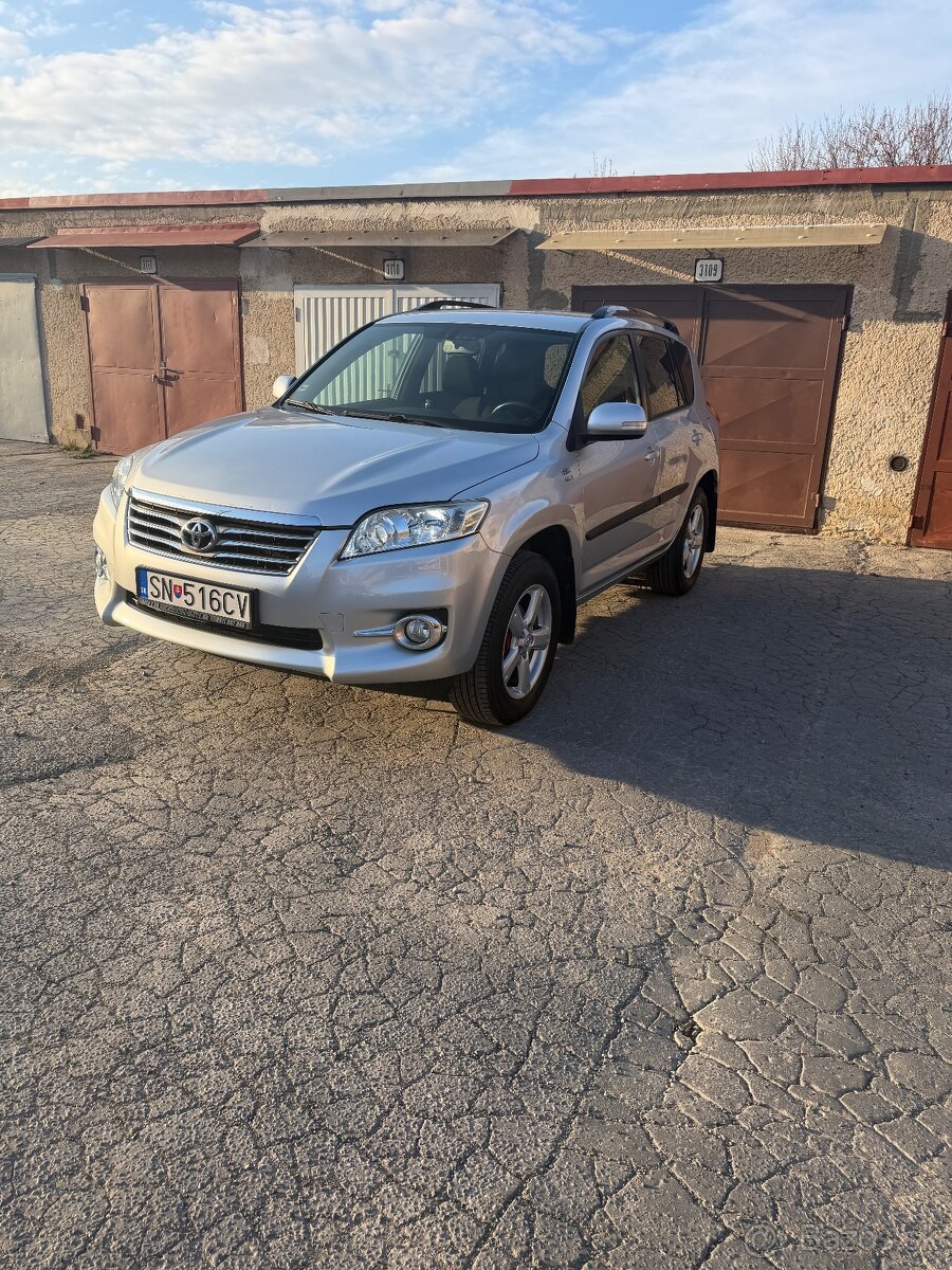 Toyota Rav4 - 7