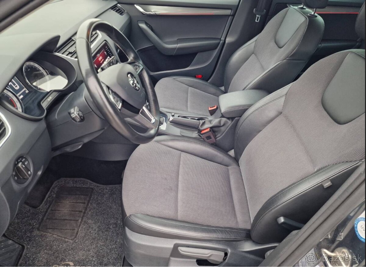 Škoda Octavia Combi 2.0 TDI Style DSG - 7