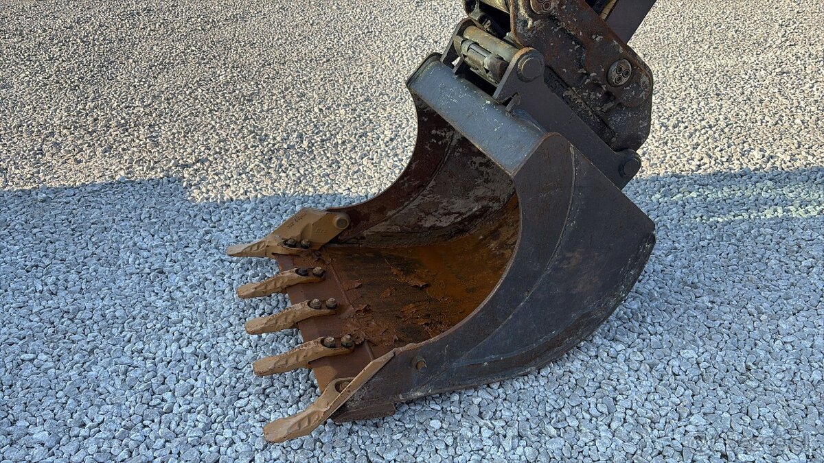 Pásové rýpadlo VOLVO ECR88D - 7