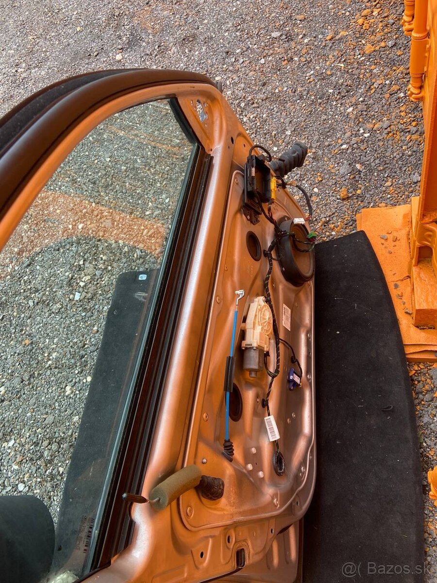 MB E-class 212 Predne a zadné dvere - 7