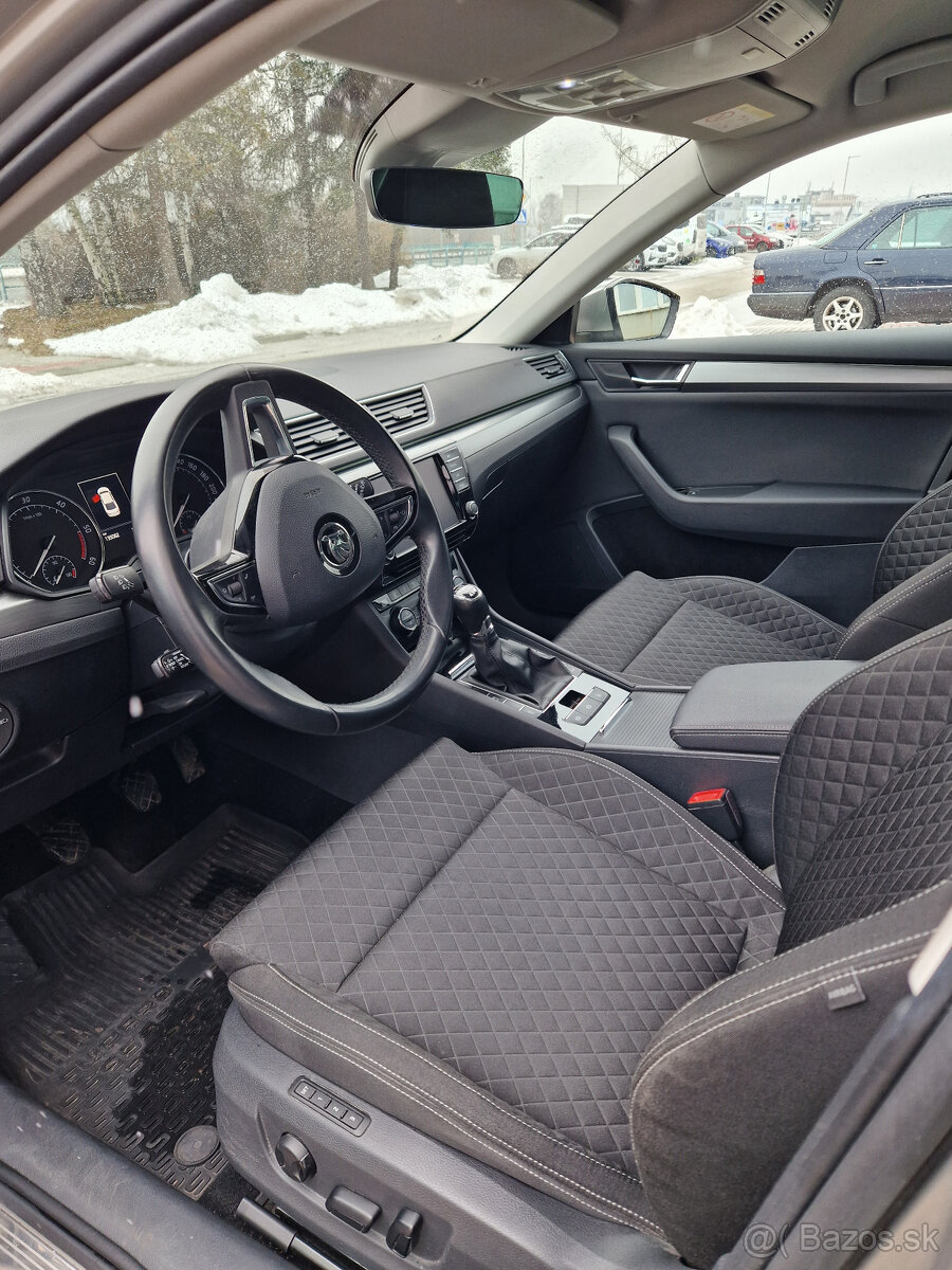 Ptredám Škoda Superb 2.0 TDI 4x4 - 7