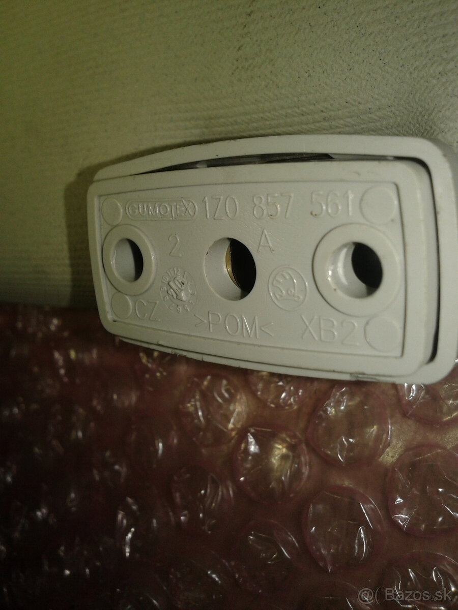 Škoda Octavia Stropné madlá a slnečná clona - 7