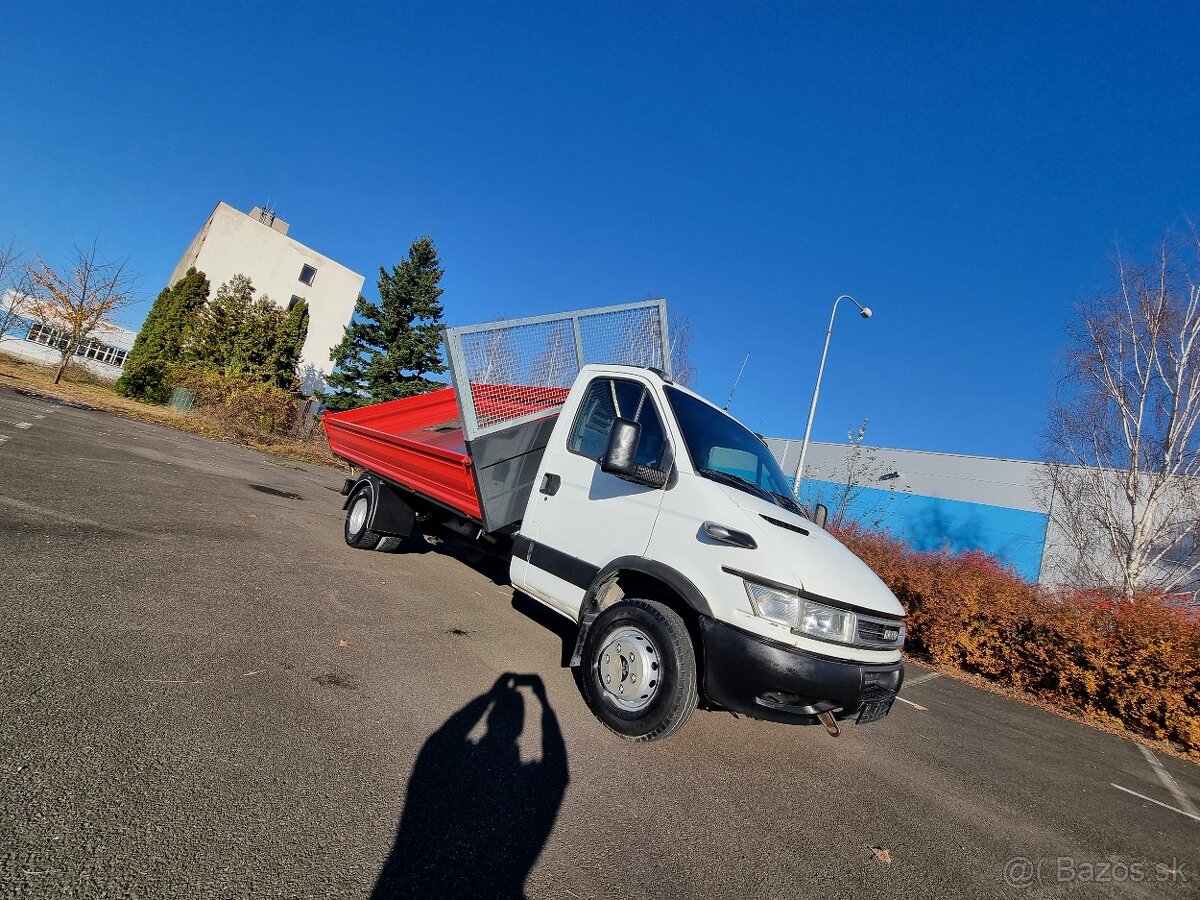 IVECO DAILY 3-stranny sklapac iveco daily 65c17 6.5T - - 7