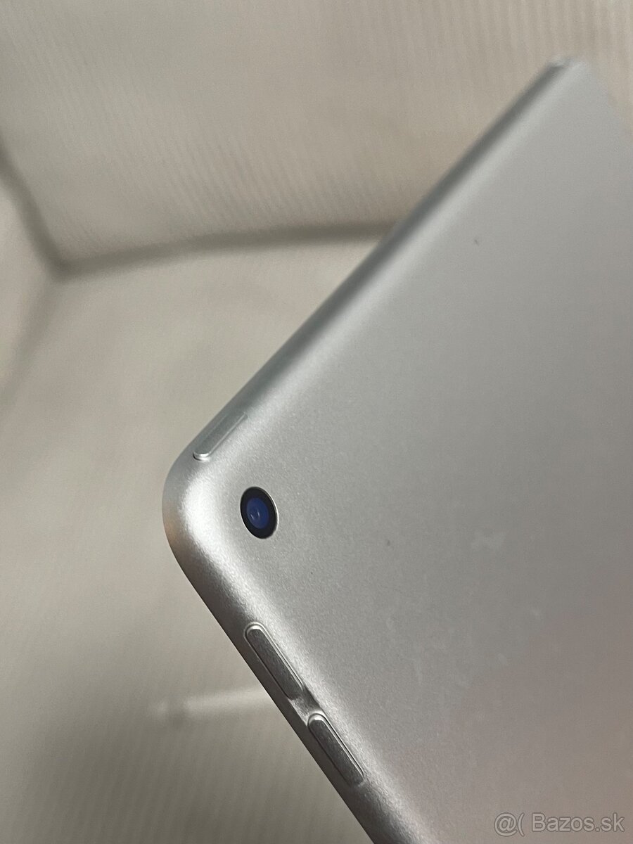 apple ipad air 2019 64gb strieborný - 7