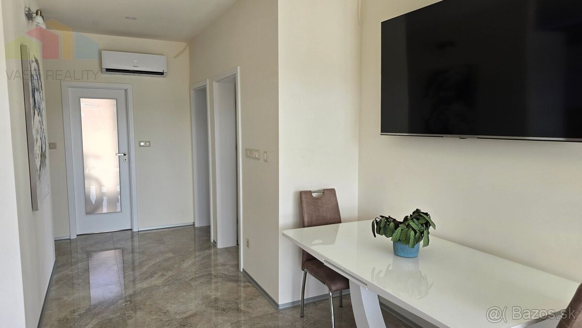 NOVOSTAVBA 4-IZBOVÉHO BUNGALOVU LEN 7 KM OD PIEŠŤAN – OBEC S - 7