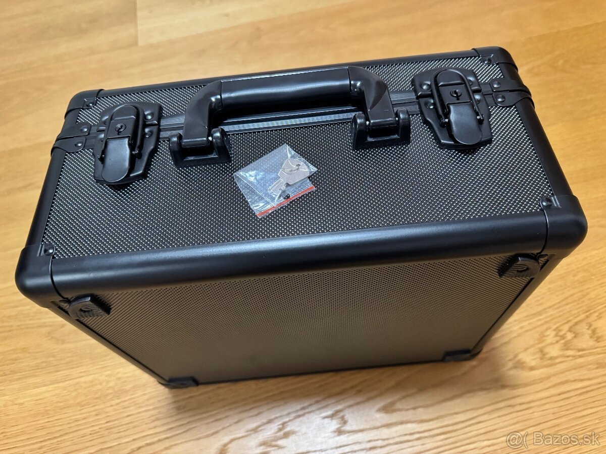 Kufrík na 42x Gradovaných Kariet (PSA, etc) - Nový - 7