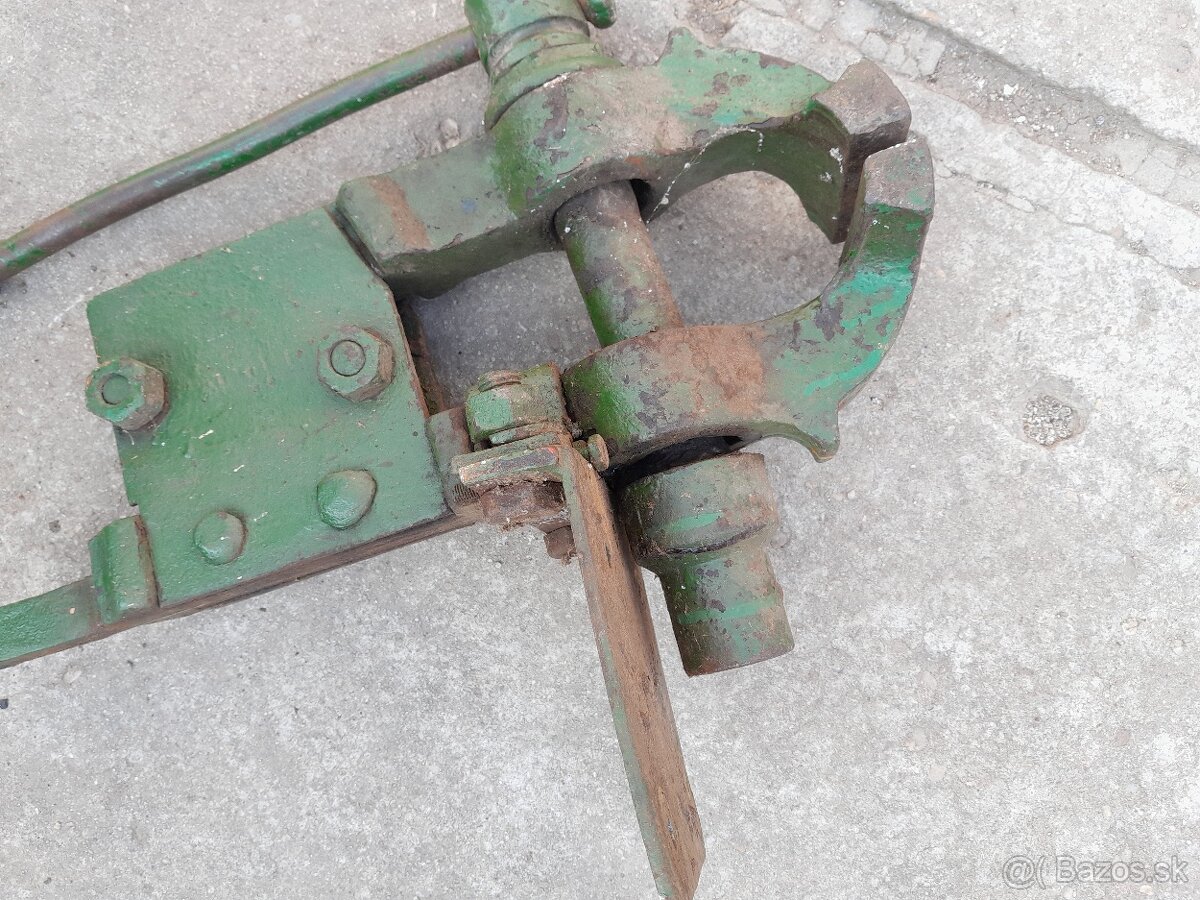 Predám kováčsky zverák - 7