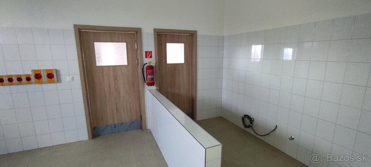 Ponúkam priestor na prenájom 360 m² - 7