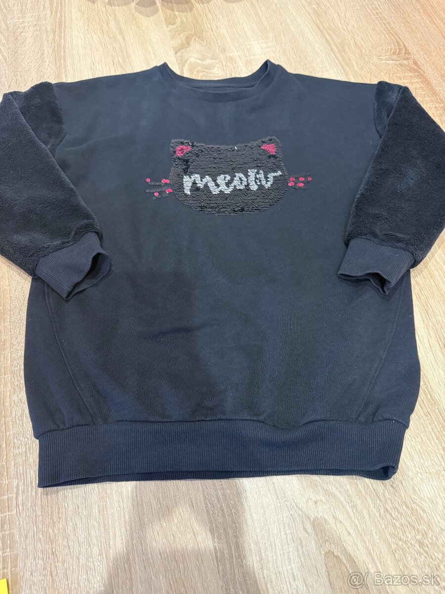 Dievčenský balík oblečenia vo veľkosti 122/128 - 7