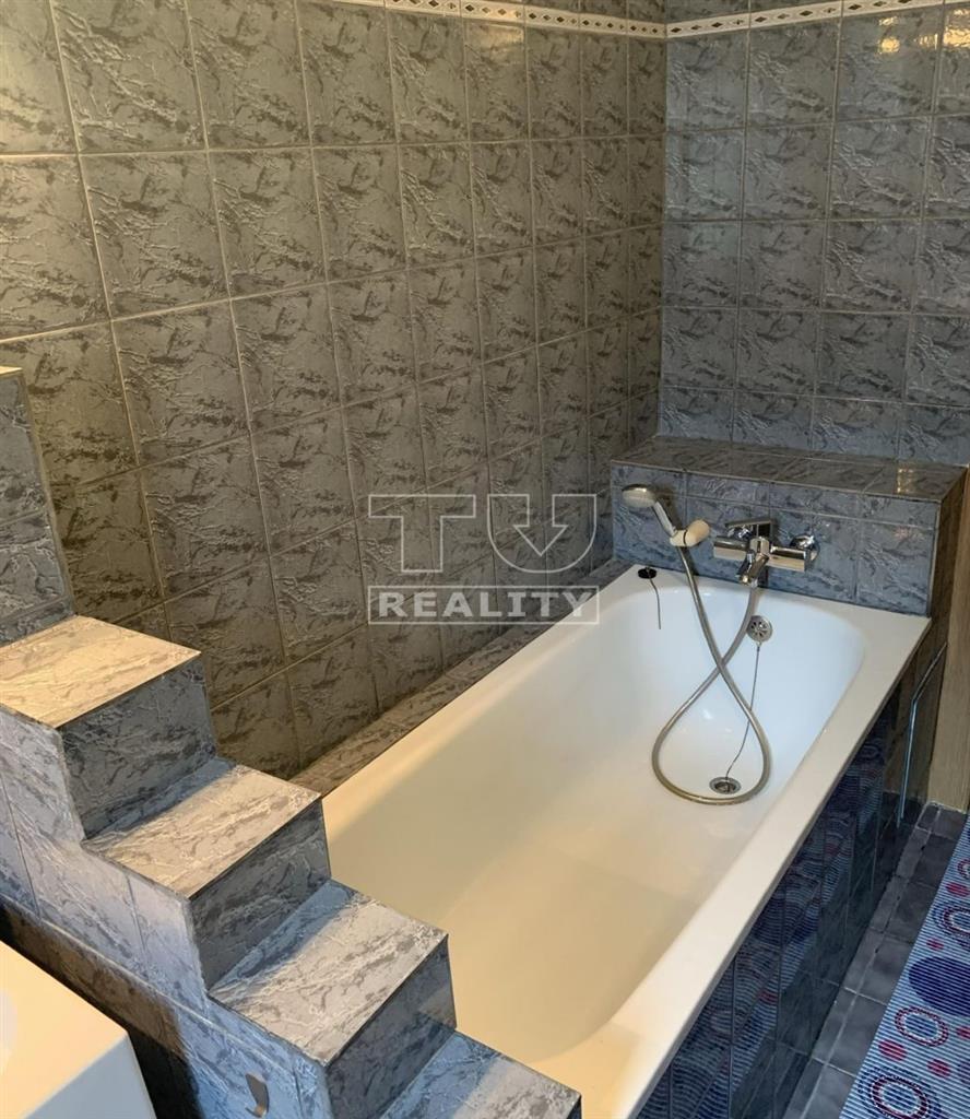 Priestranný 2-izbový byt v tichej lokalite - Nové mesto... - 7