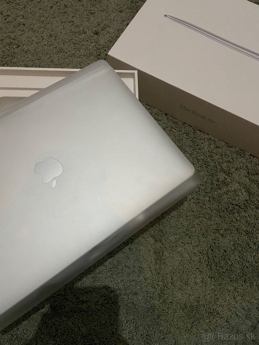 Predám MacBook Air 2020 - 7