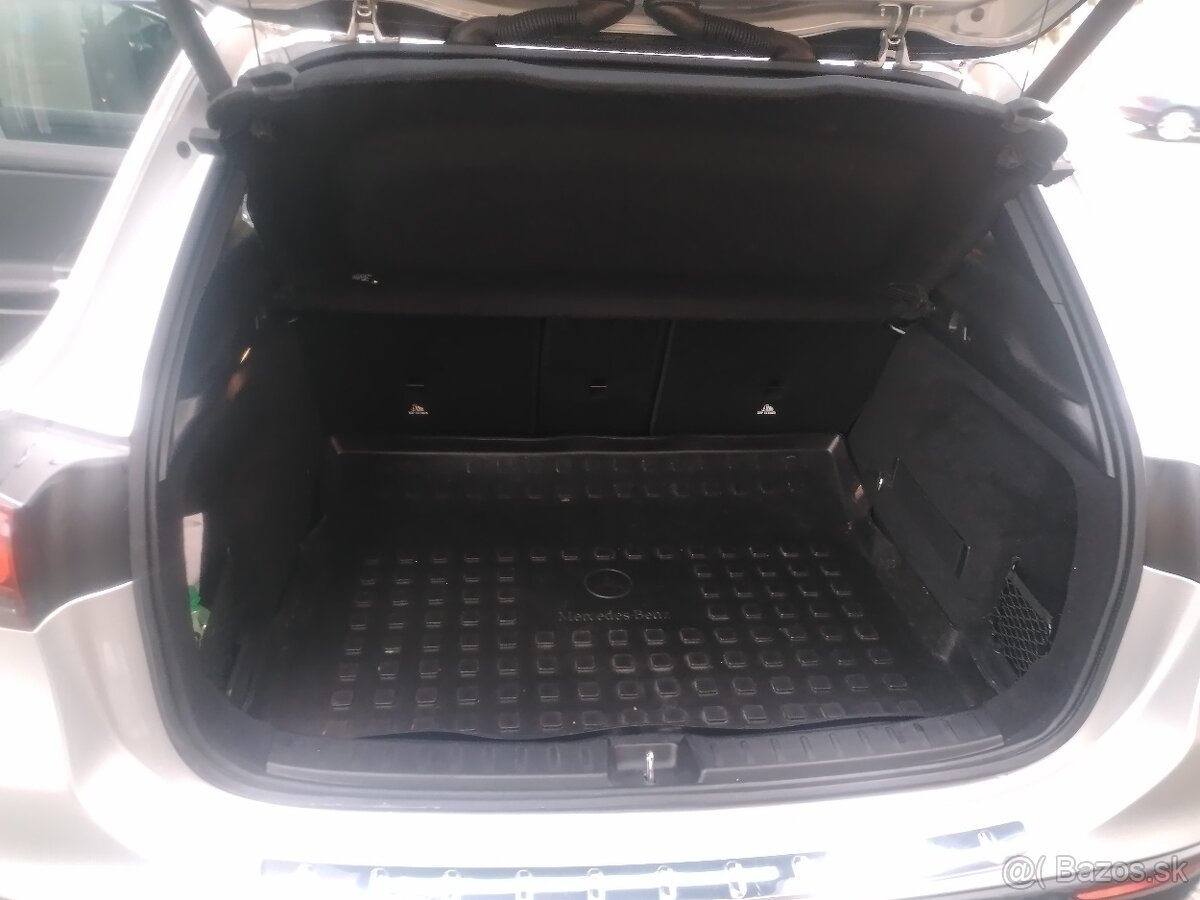 MB GLA 200d 4 MATIC ročník 10/22 - 7
