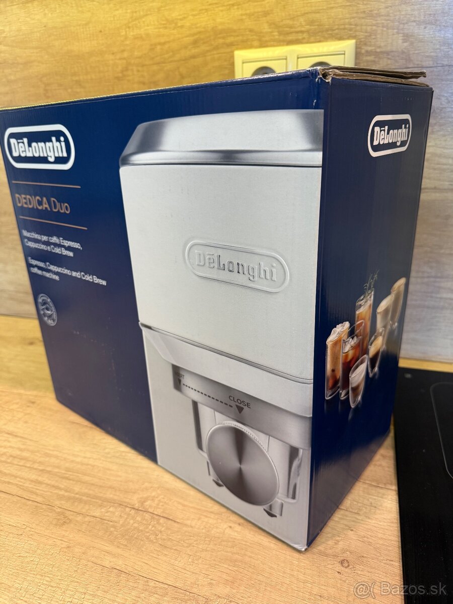 Pákový kávovar De'Longhi Dedica Duo - 7