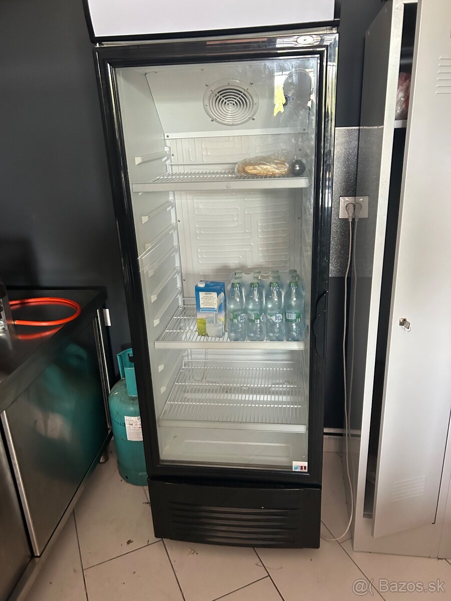 Vybavenie prevádzky - 7