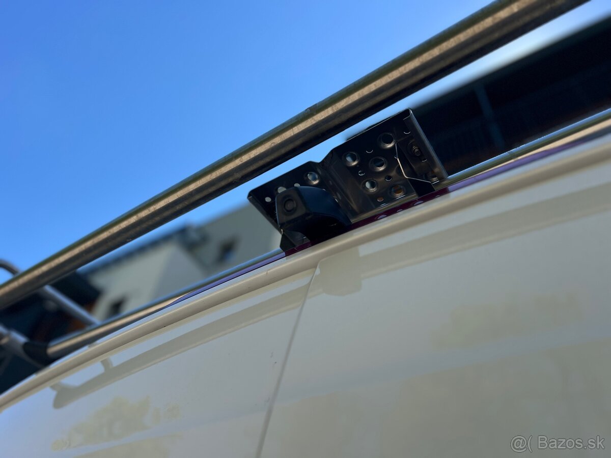 Volkswagen Crafter Dodávka 35 2.0 BiTDI L3H2 - 7