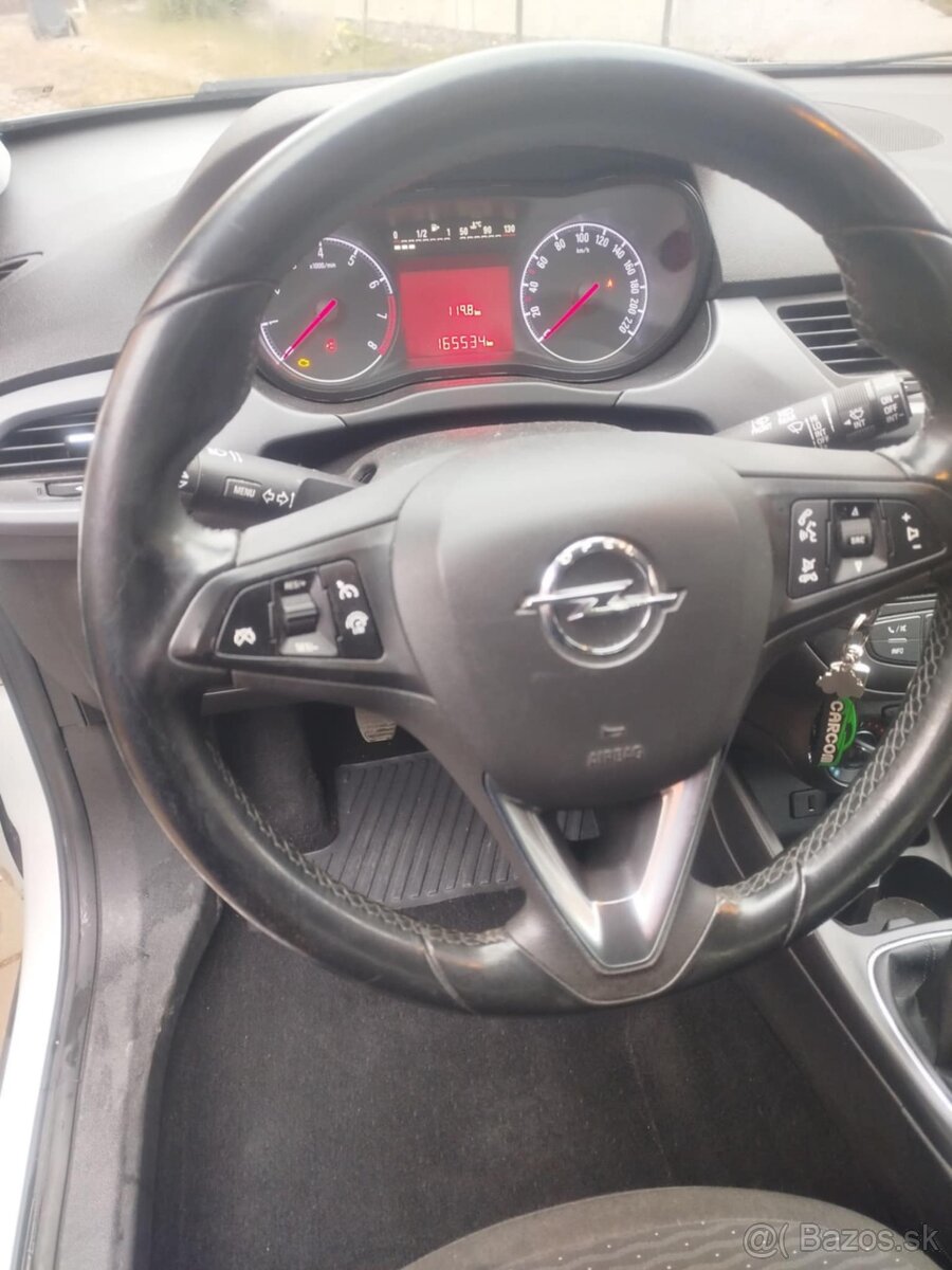 Predám Opel Corsa E 1,2 16V - 7