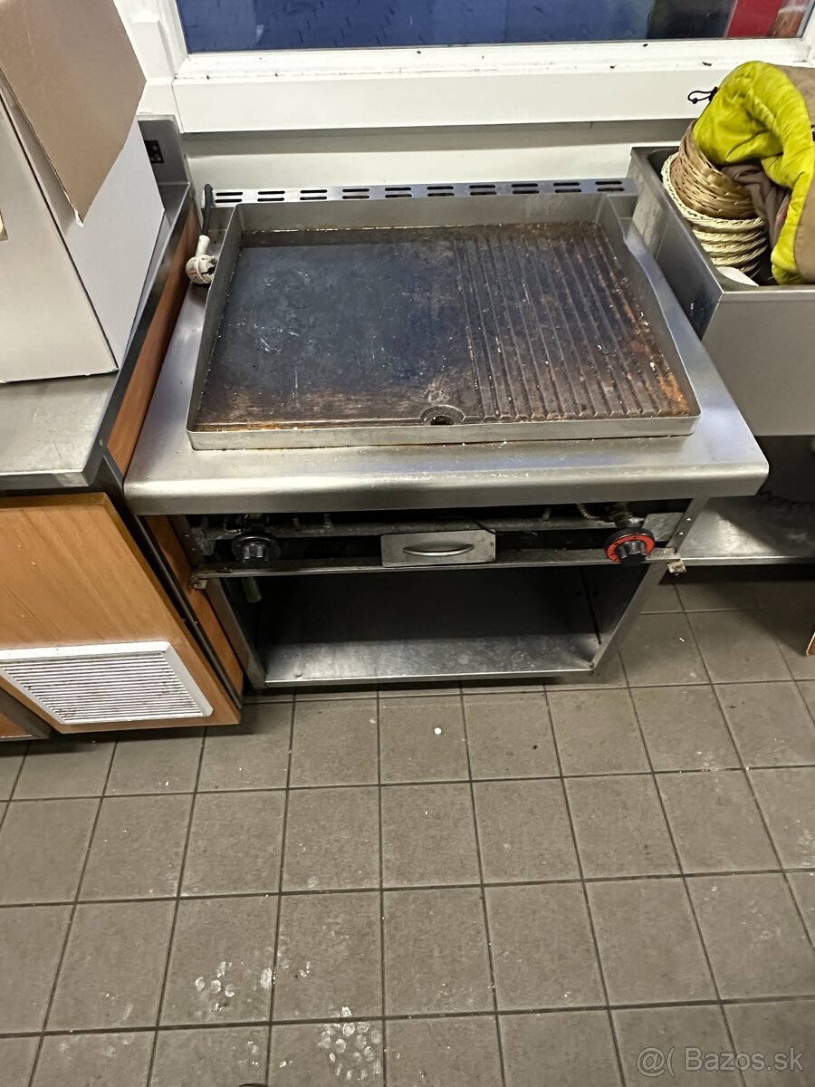 Plynovy gastro gril - 7