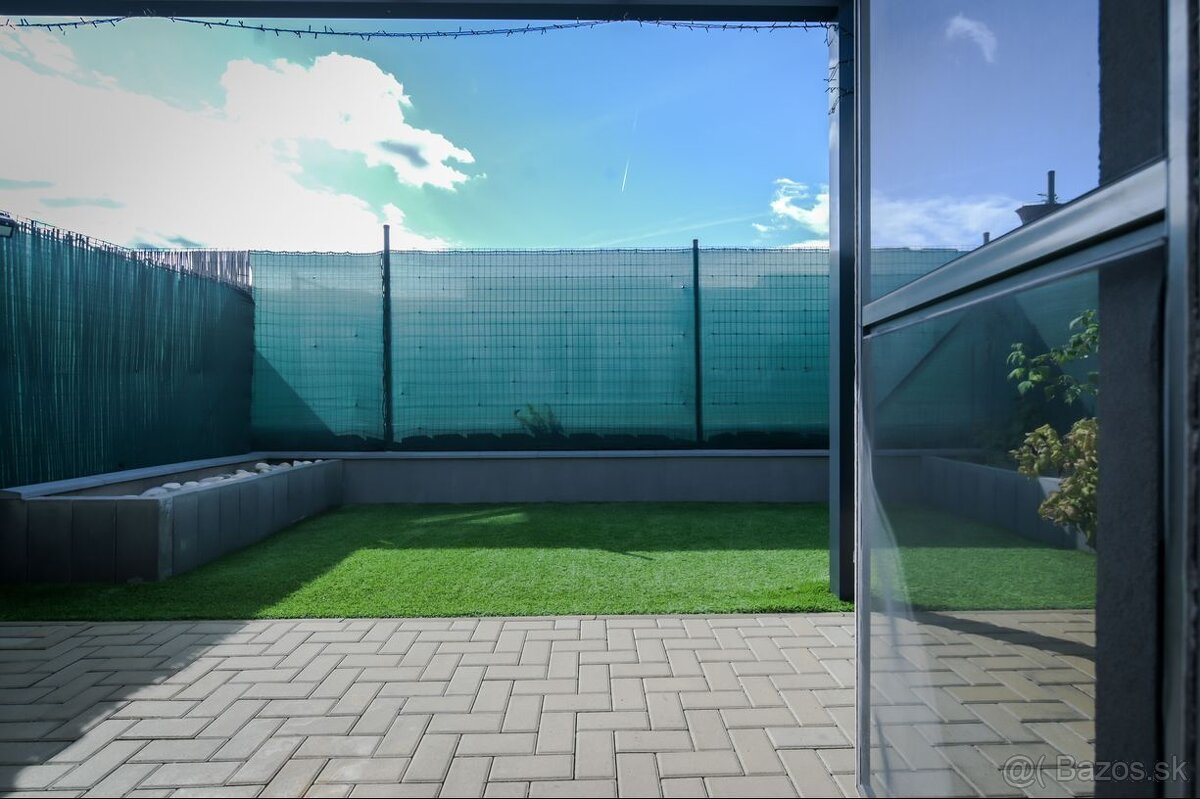 2-izbový byt s predzáhradkou aj parkovaním – pocit domu za c - 7