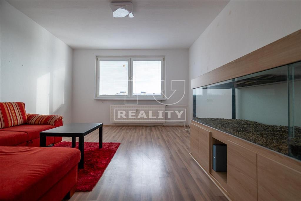 3-izbový byt s výbornou dispozíciou - sídlisko Hájik - 7