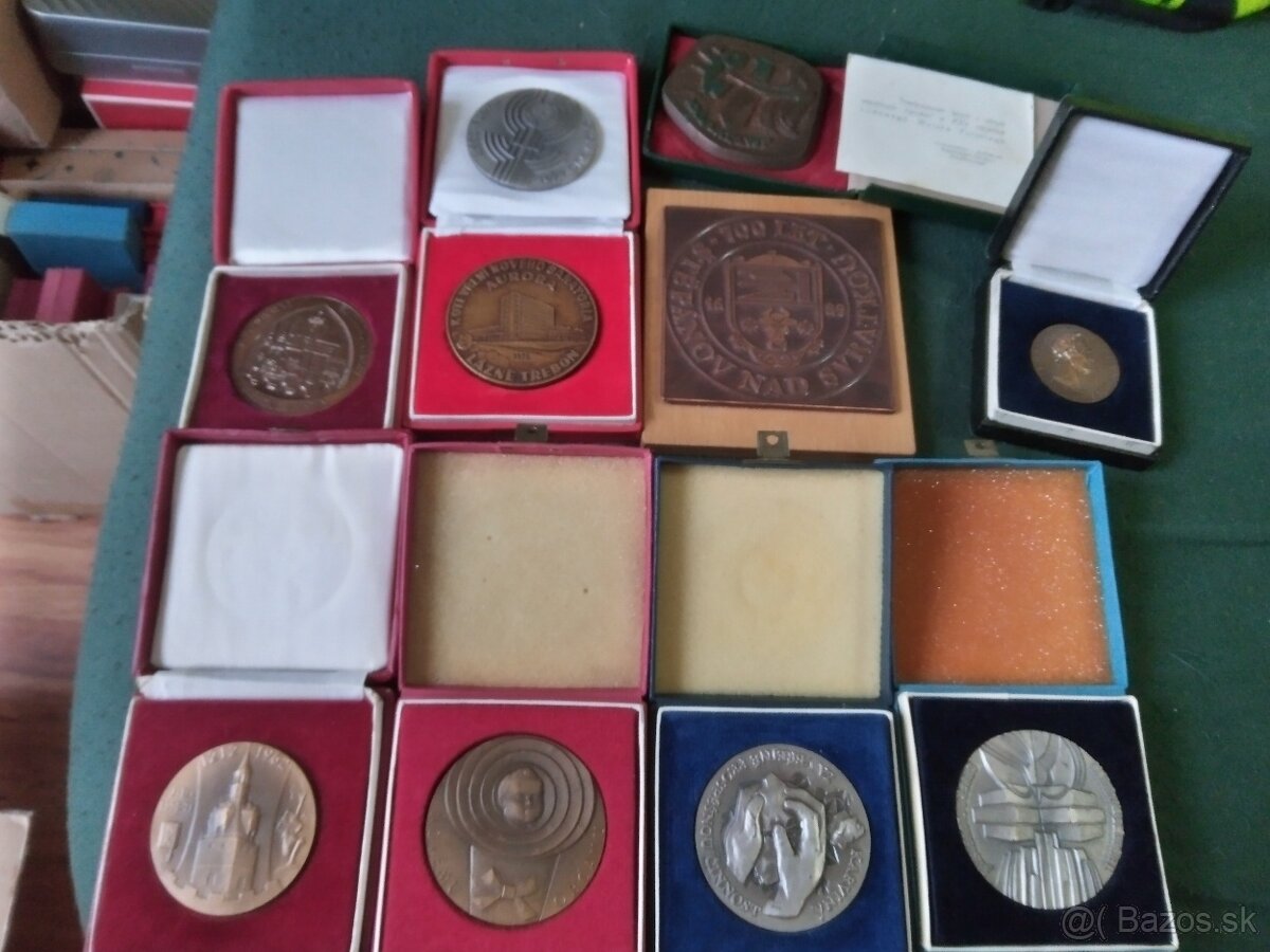 Medaile plakety. - 7